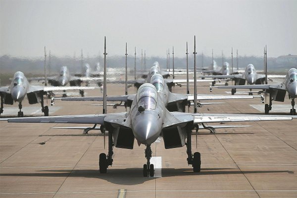 衡牛所 美媒：中国空军“脱胎换骨”，再也不是20年前弱小对手了